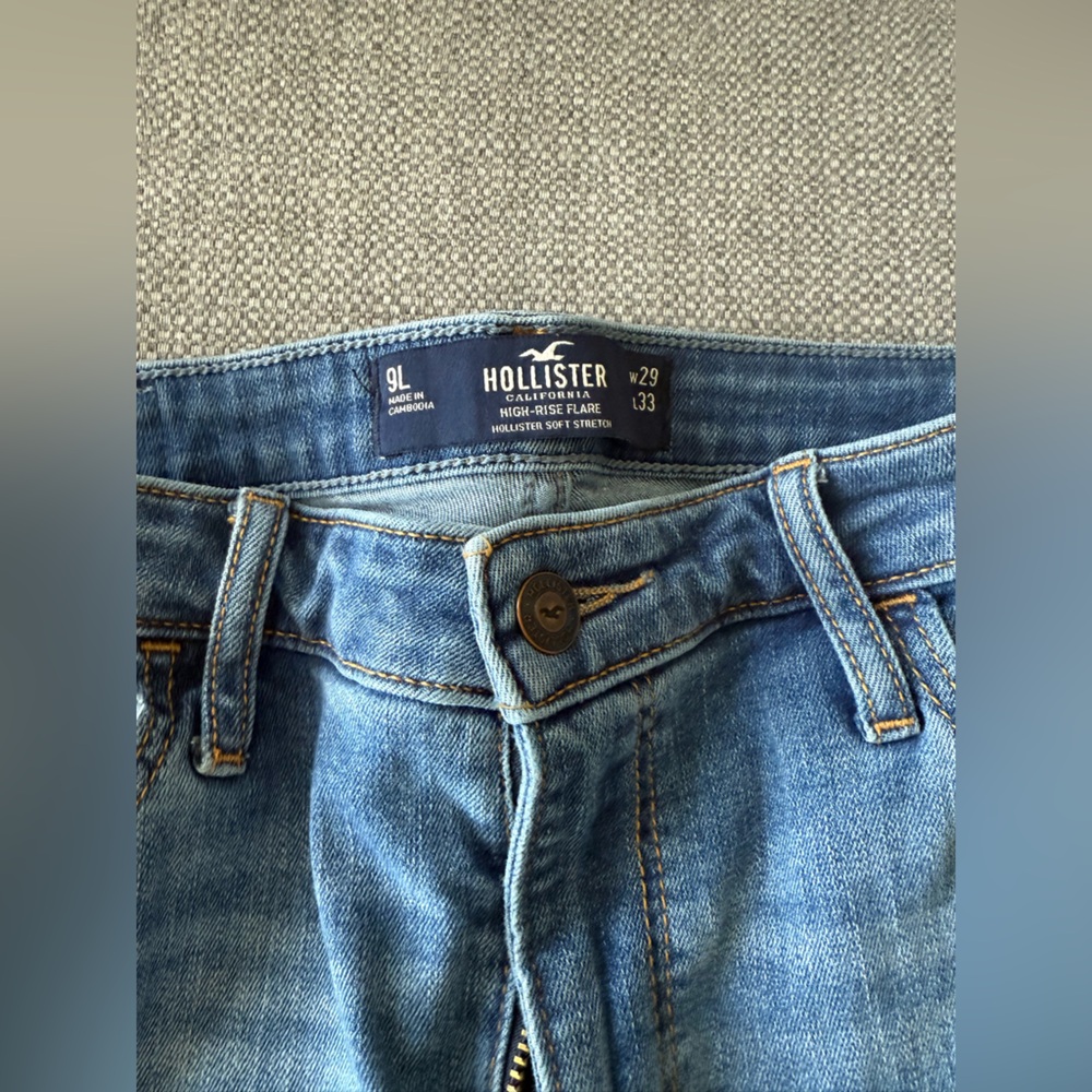 Hollister Women's Light Blue Flare Jeans